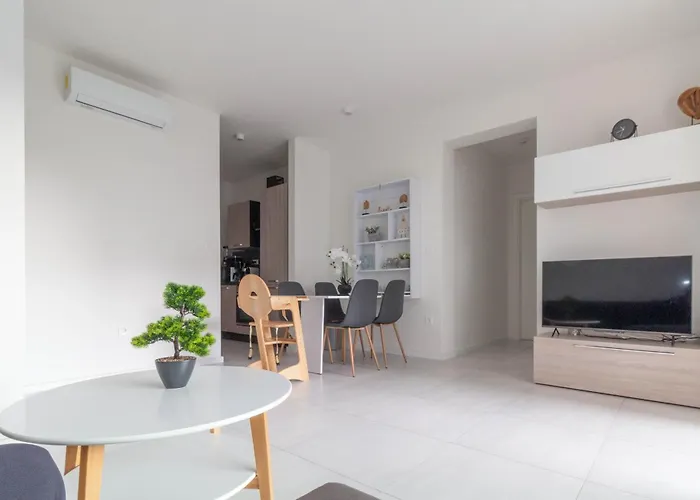 Oleandar With Pool 80 Meters From The - By Ta Leut Agency Privlaka (Zadar)