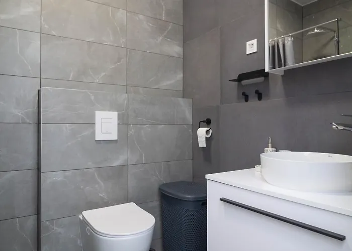 Oleandar With Pool 80 Meters From The - By Ta Leut Agency *